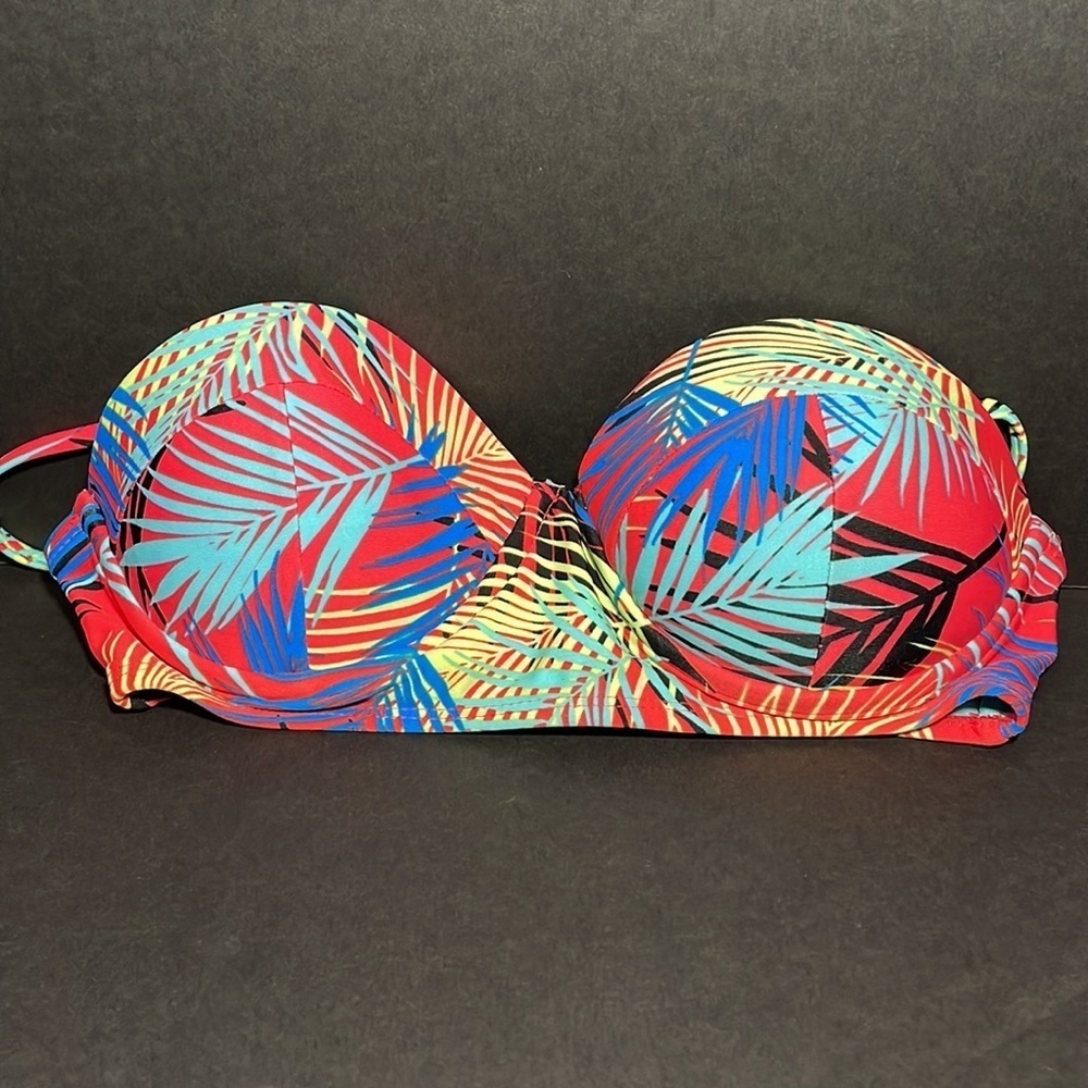 FOREVER 21 tropical padded bikini top in size 34B - Picture 3 of 9